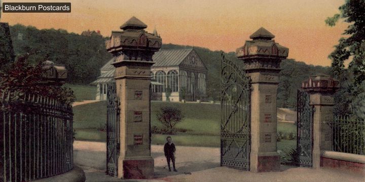 Corporation Park Gates 1
