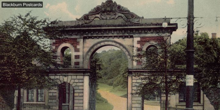 Corporation Park Gates 3